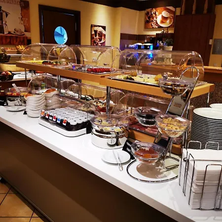 Apollon 호텔 러스트